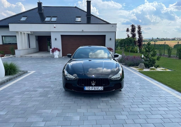 Maserati Ghibli cena 121900 przebieg: 85000, rok produkcji 2014 z Debrzno małe 67